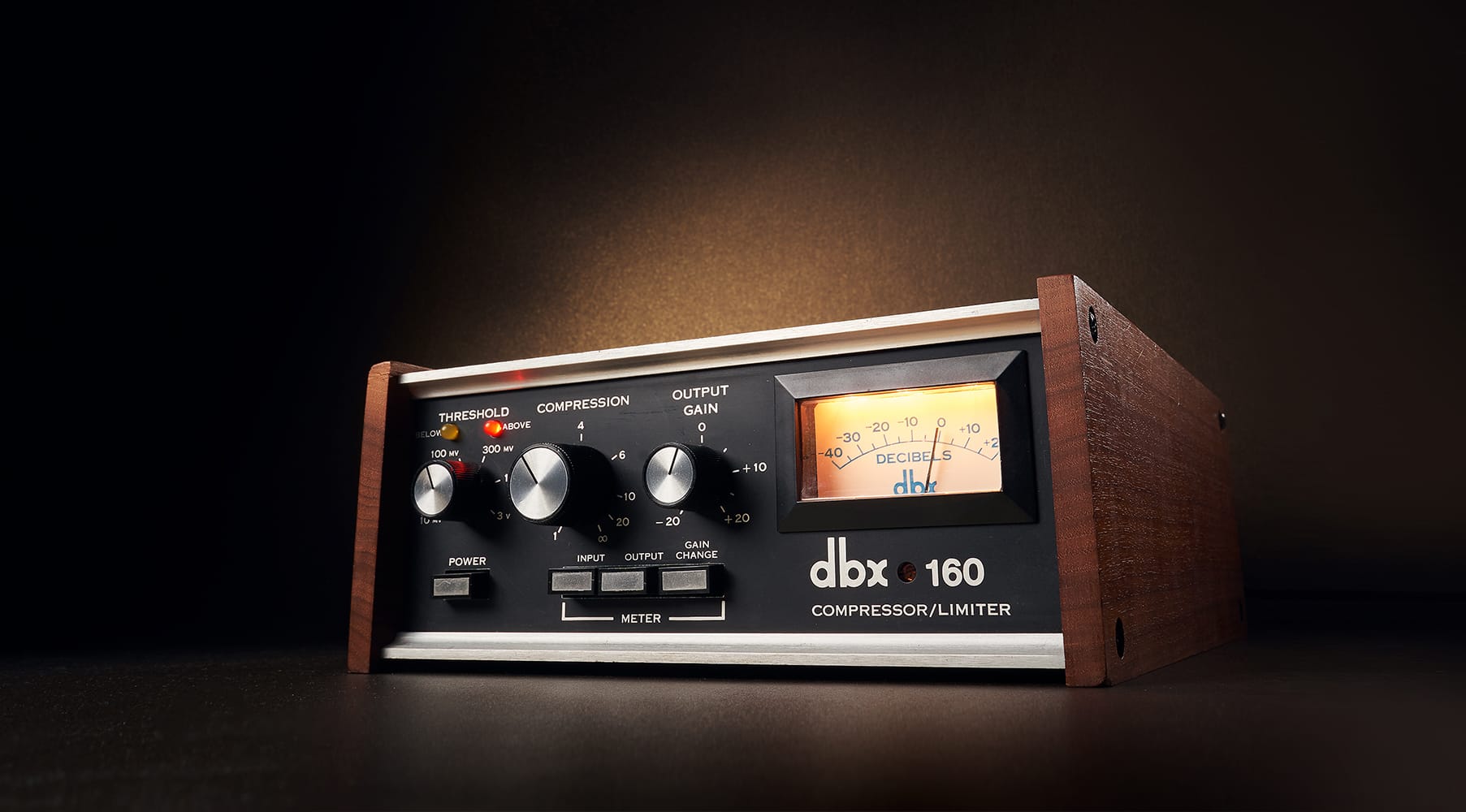 dbx_160_hero_new_1